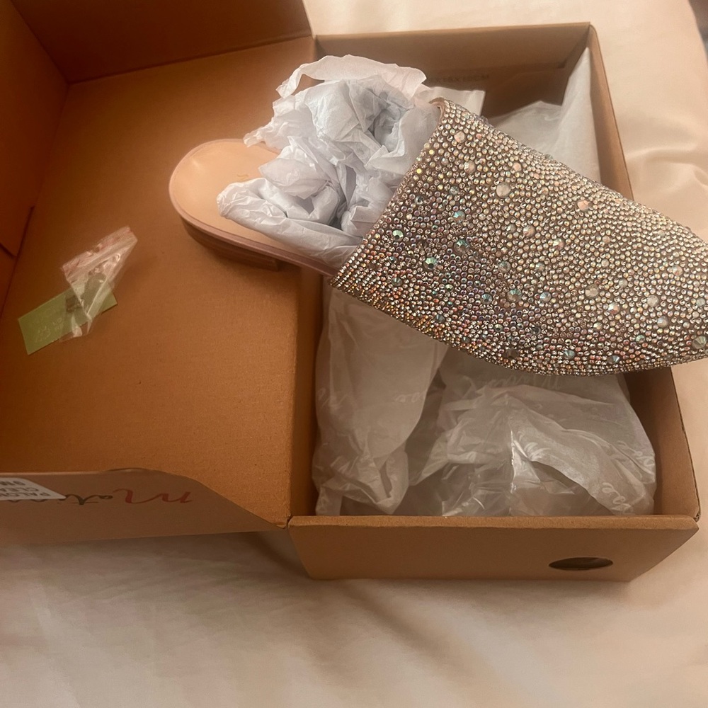 Matisse Paloma Shoes with Clear Rhinestones Brand New Size 9!